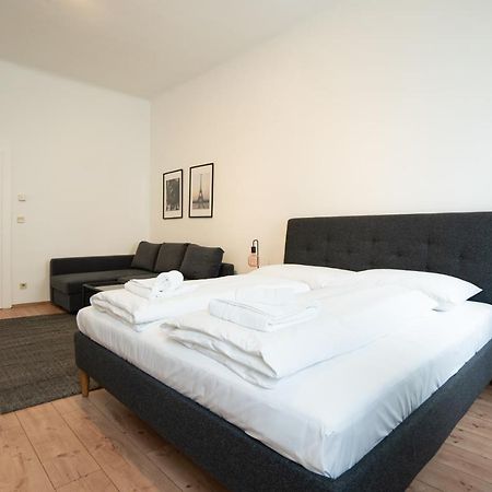 Lovely 1-Bedroom Apartment Next To Praterstern ウィーン エクステリア 写真